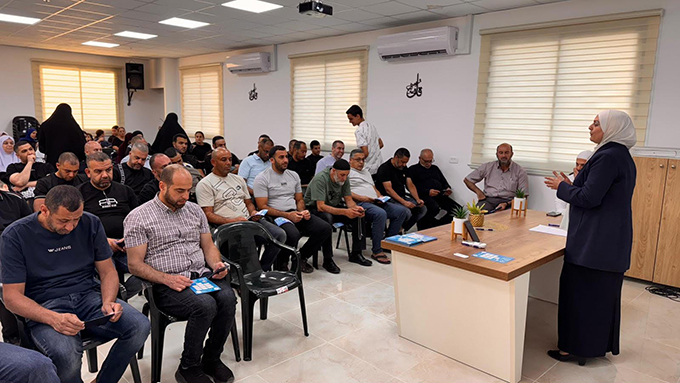 دار القرآن الكريم- جلحولية تنظم إجتماعا لأولياء أمور الطلاب